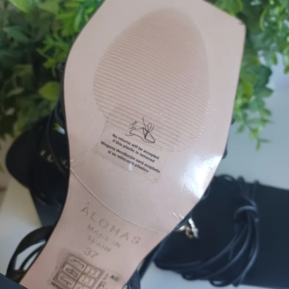 ALOHAS A Cactus Sandals - Picture 5 of 11